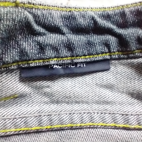 Nautica Pacific Fit Women's Size 8 Faded Blue Stretch Bootcut Jeans - Picture 8 of 10